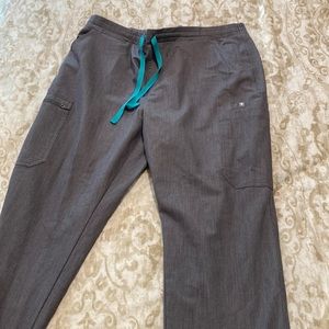 Figs Yola Scrub pants